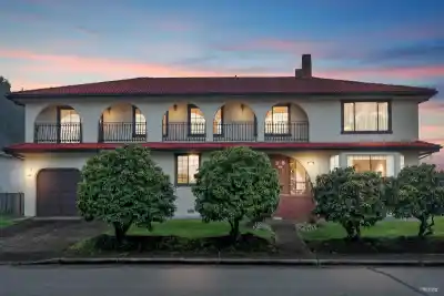4240 SHACKLETON GATE, Richmond BC V7C 4X1