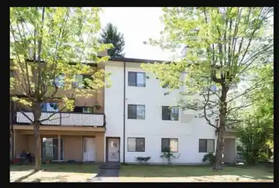 202 13316 71B AVENUE, Surrey BC V3W 7Z4