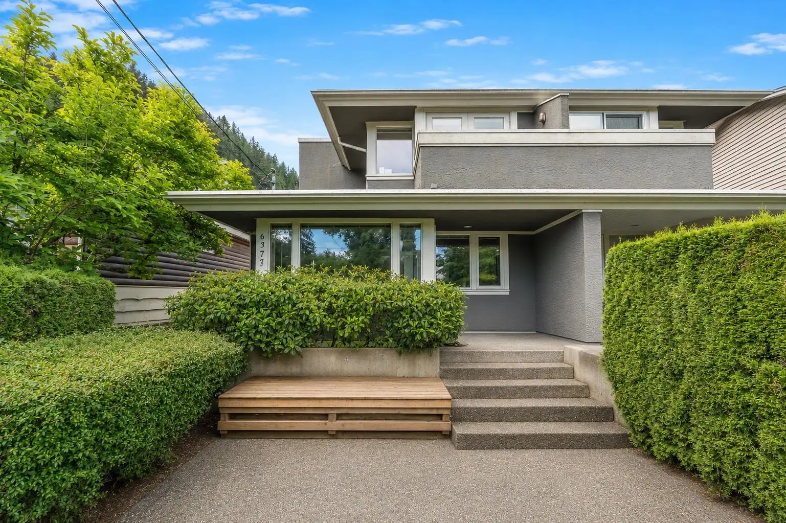 6372 DOUGLAS STREET, West Vancouver BC V7W 2E9