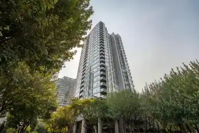 2710 668 CITADEL PARADE, Vancouver BC V6B 1W6