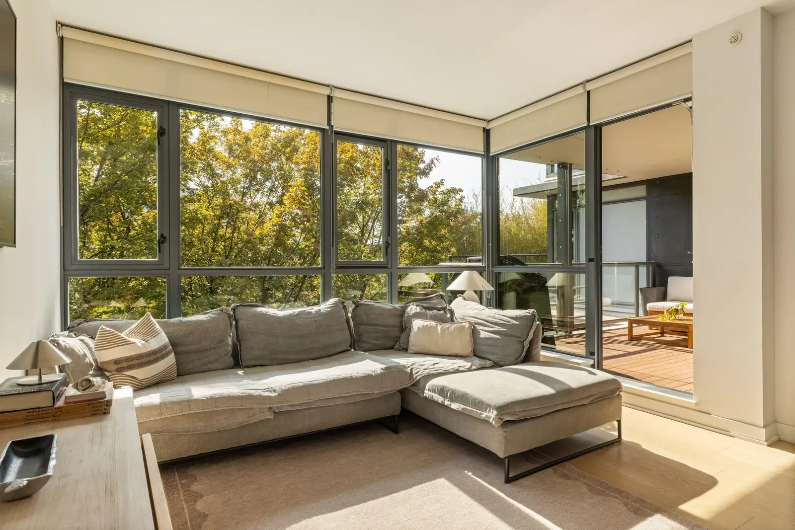 403 750 W 12TH AVENUE, Vancouver BC V5Z 0A3