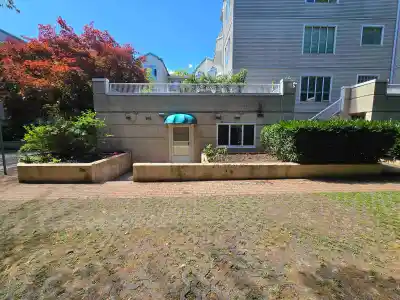 100 8655 JONES ROAD, Richmond BC V6Y 3V7