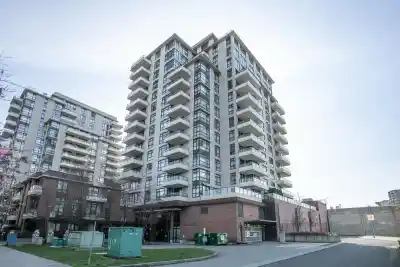404 8120 LANSDOWNE ROAD, Richmond BC V6X 0A1
