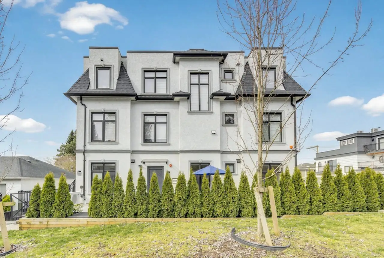 7709 GRANVILLE STREET, Vancouver BC V6P 4Y9