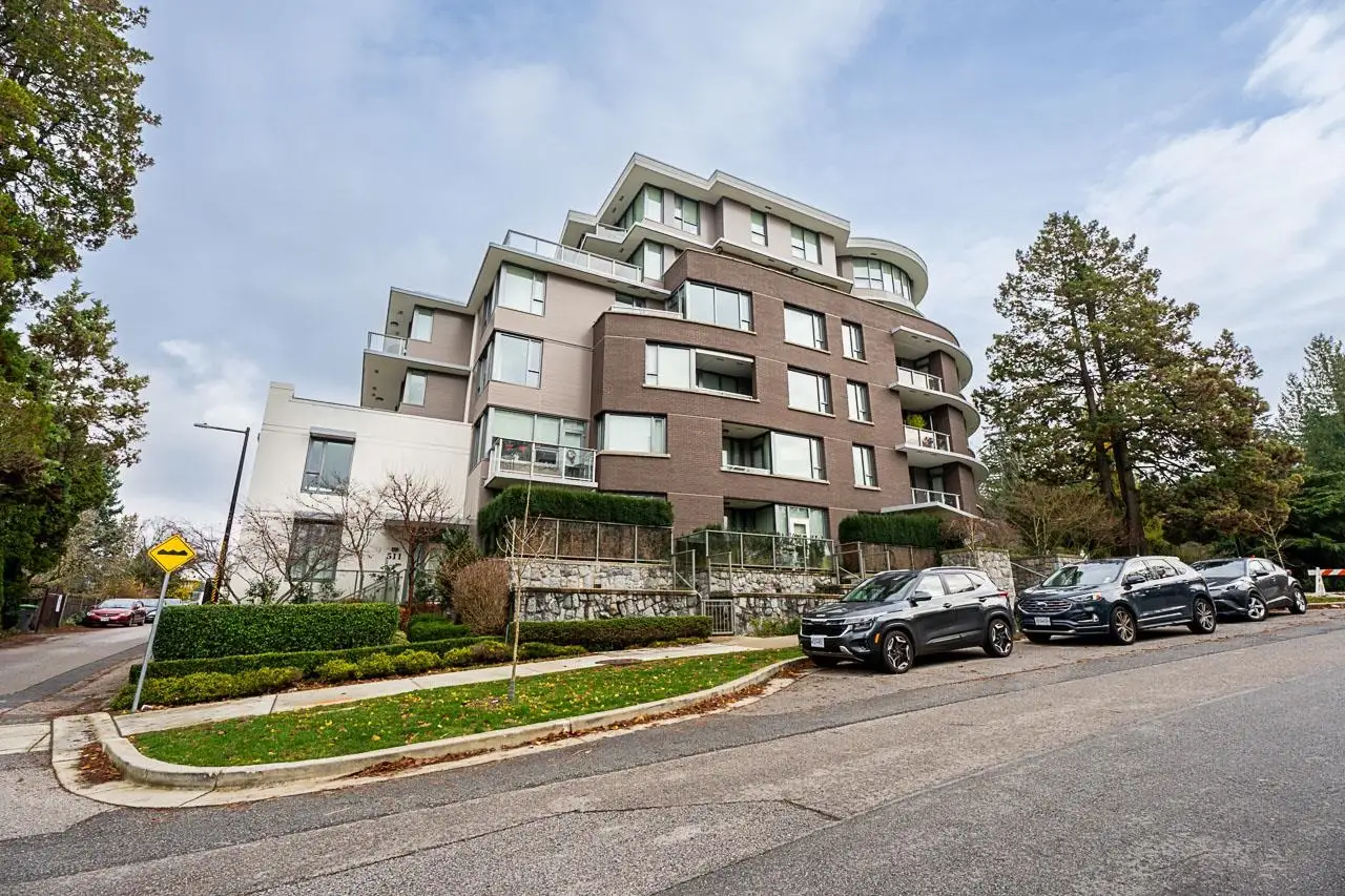 301 505 W 30TH AVENUE, Vancouver BC V5Z 0G4