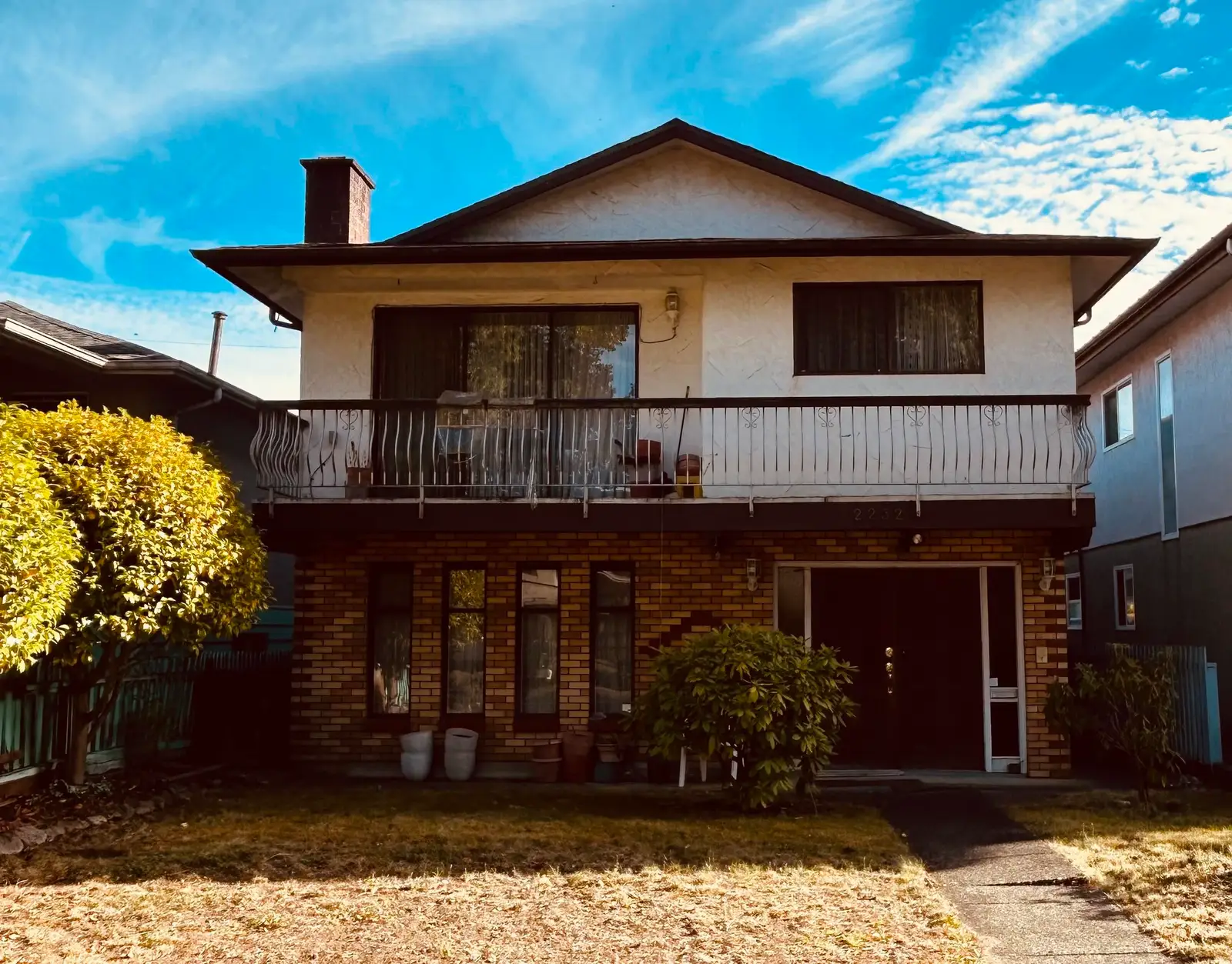 2232 E 45 AVENUE, Vancouver BC V5P 1N8