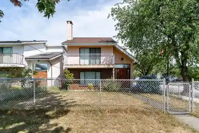 6496 QUEBEC STREET, Vancouver BC V5W 2R1