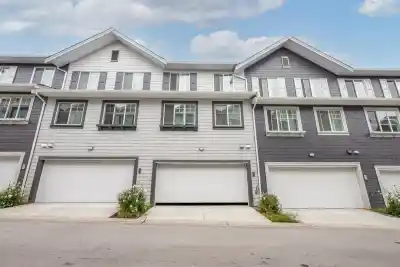 40 15489 99A AVENUE, Surrey BC V3R 0G9