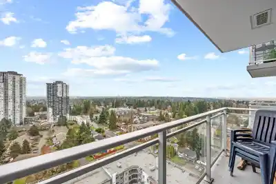 2511 13325 102A AVENUE, Surrey BC V3T 0J5