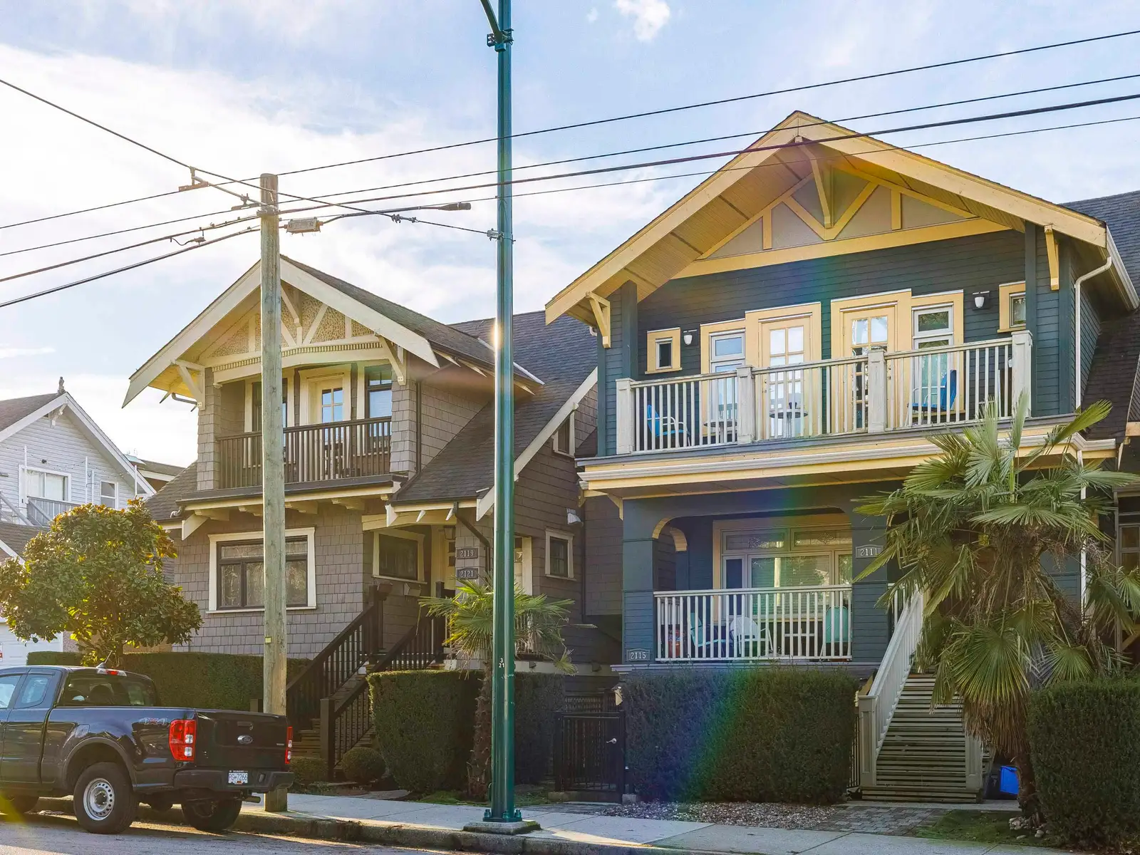 2115 MACDONALD STREET, Vancouver BC V6K 3Y3