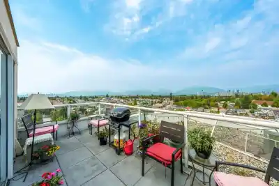 1405 3489 ASCOT PLACE, Vancouver BC V5R 6B6
