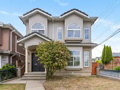 5323 DUMFRIES STREET, Vancouver BC V5P 3A3