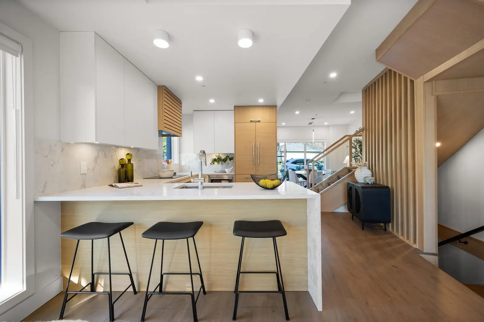 3114 WOODBINE DRIVE, North Vancouver BC V7R 2V9