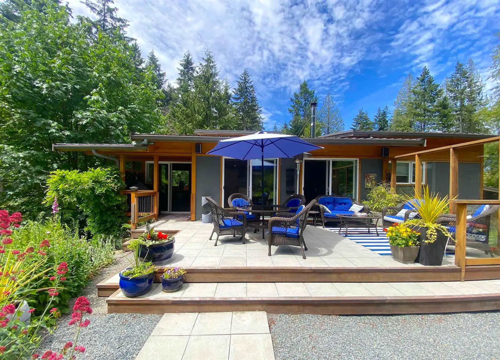 1330 COTTAGE WAY, Galiano Island BC V0N 1P0