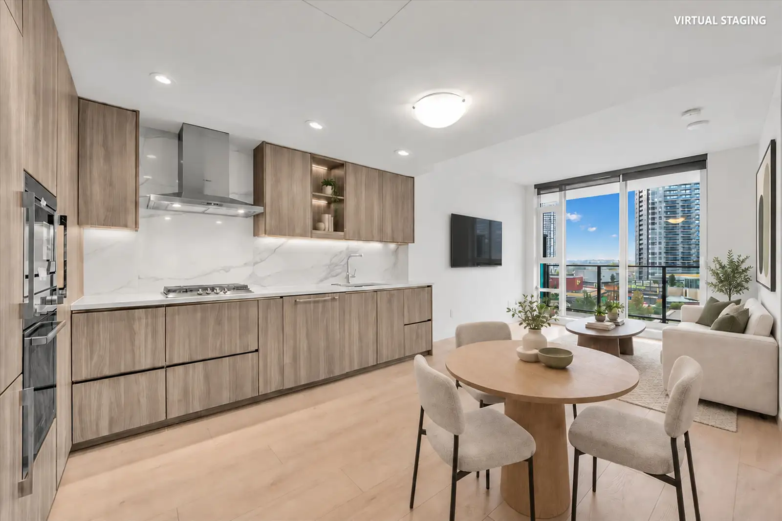 801 9887 WHALLEY BOULEVARD, Surrey BC V3T 0P4