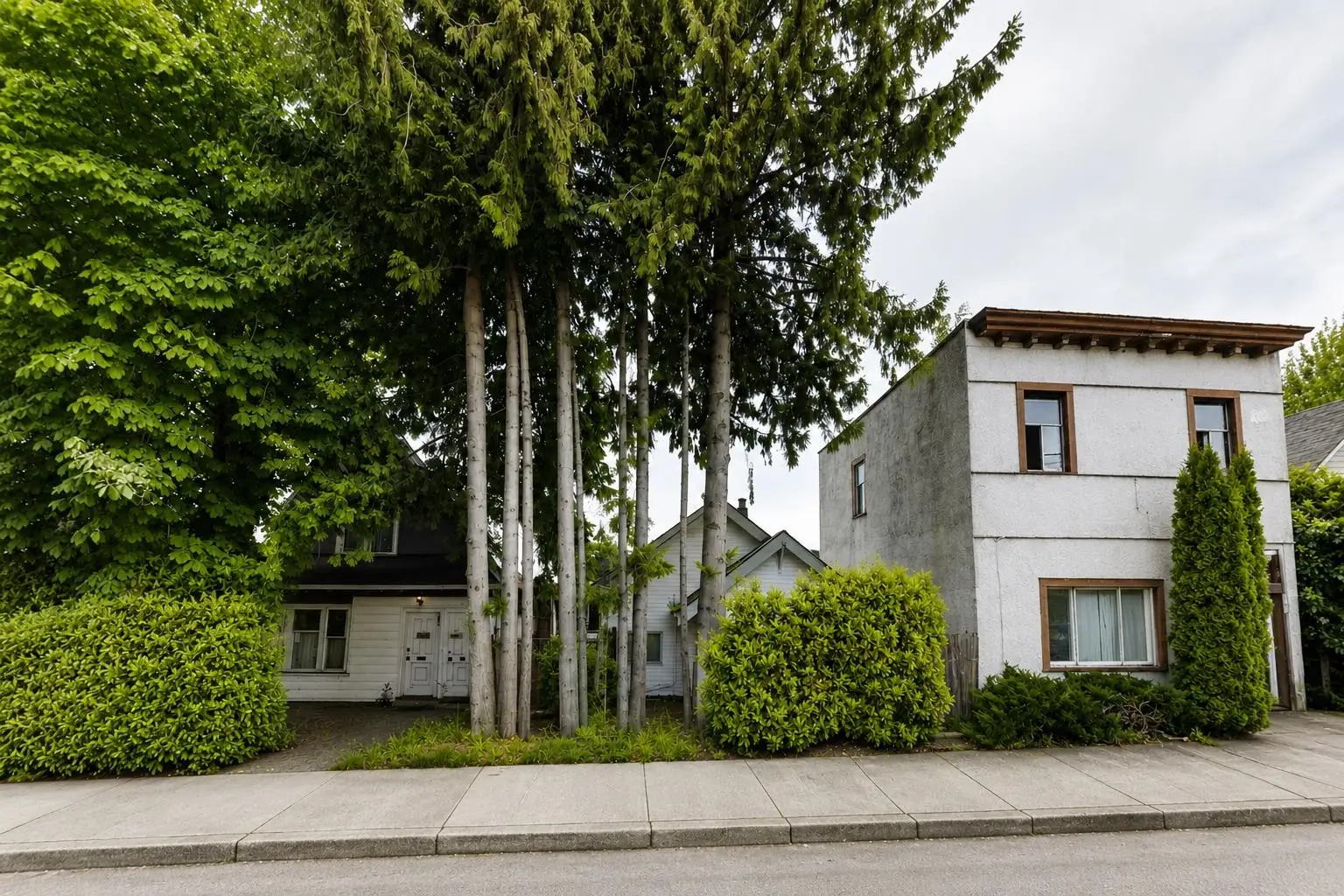 4768 FRASER STREET, Vancouver BC V5V 4H3