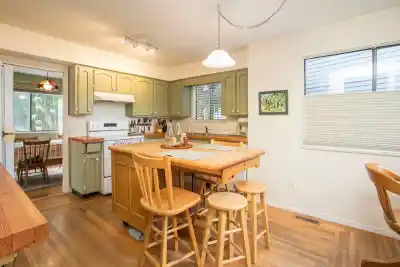 8108 118A STREET, Delta BC V4C 7Z2