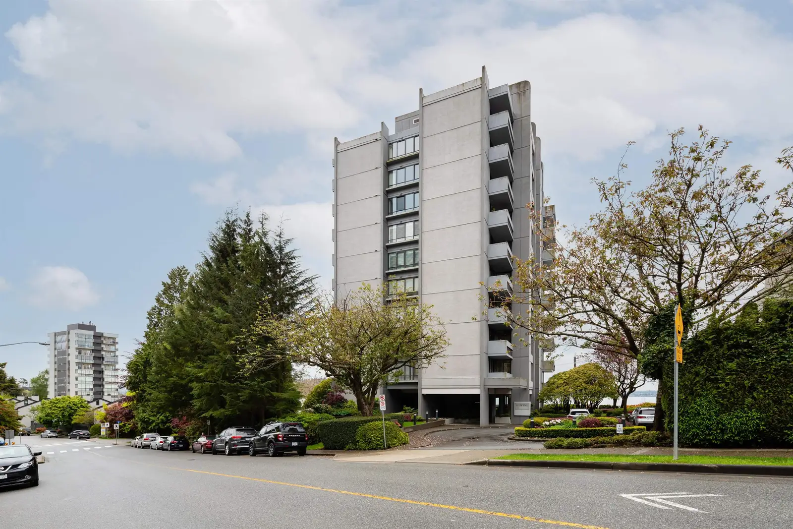 301 1930 BELLEVUE AVENUE, West Vancouver BC V7V 1B5