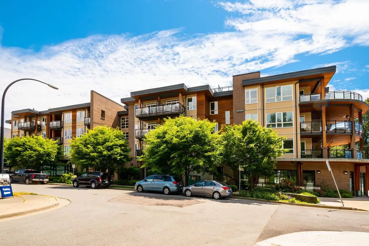 417 733 W 14TH STREET, North Vancouver BC V7M 0C6