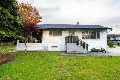 11205 78A AVENUE, Delta BC V4C 1P4