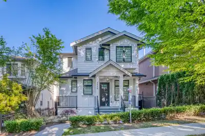 4990 SHERBROOKE STREET, Vancouver BC V5W 3M2