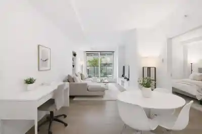 306 1480 HOWE STREET, Vancouver BC V6Z 0G5