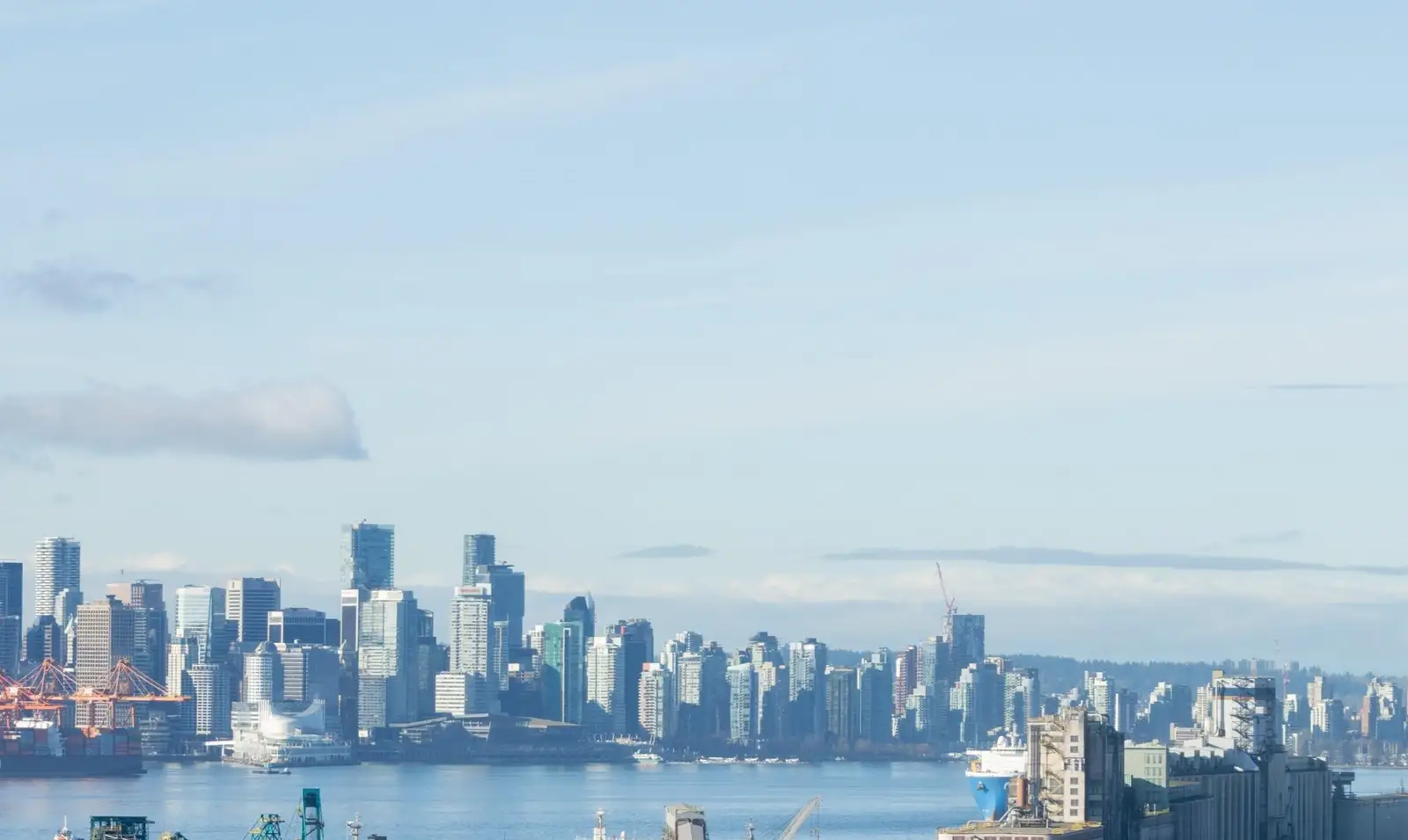 2405 1550 FERN STREET, North Vancouver BC V7J 0A9