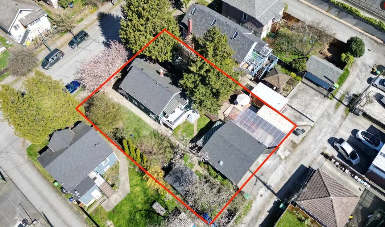 Lot B 3336 E GEORGIA STREET, Vancouver BC V5K 2L4