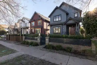 852 W 18TH AVENUE, Vancouver BC V5Z 1W3