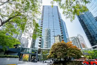 1907 1050 BURRARD STREET, Vancouver BC V6Z 2S3