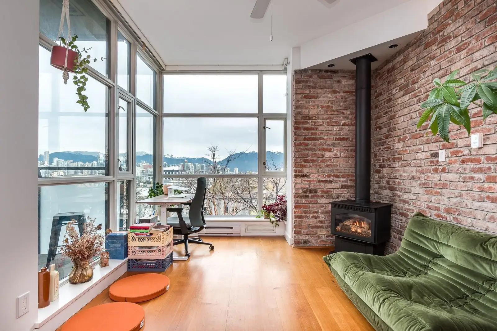 316 2515 ONTARIO STREET, Vancouver BC V5T 4V4