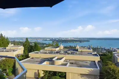 2343 FOLKESTONE WAY, West Vancouver BC V7S 3C9