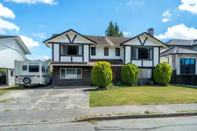 3351 BOWEN DRIVE, Richmond BC V7C 4C6