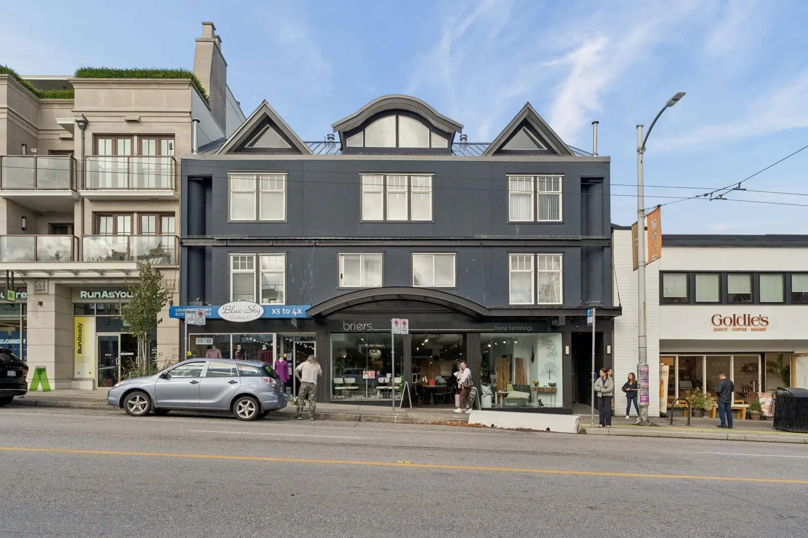 8 2023 W 4TH AVENUE, Vancouver BC V6J 1N3