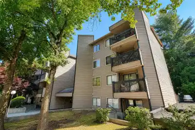 306 10560 154 STREET, Surrey BC V3R 8A3