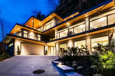 817 YOUNETTE DRIVE, West Vancouver BC V7T 1T1