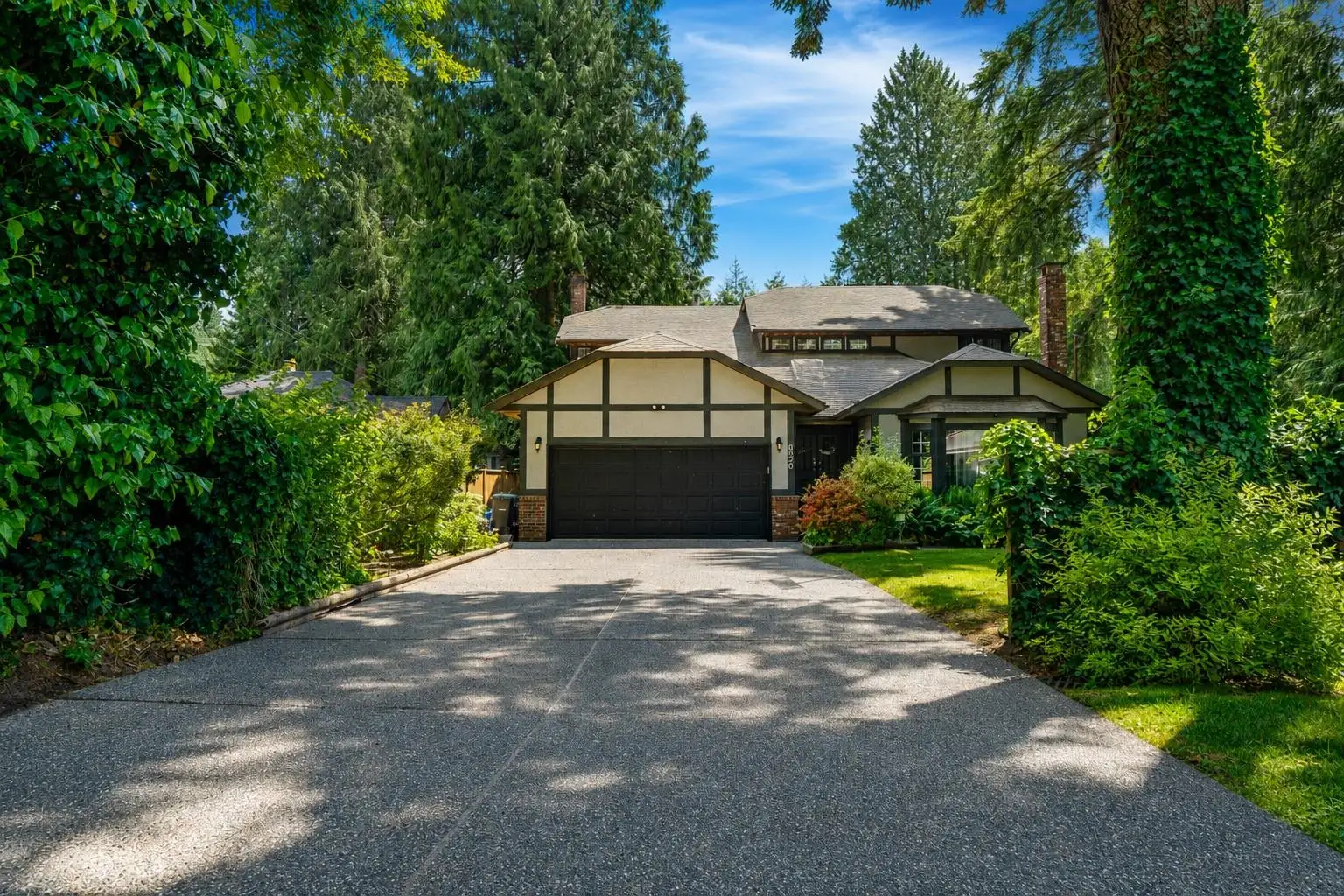 820 SEYMOUR BOULEVARD, North Vancouver BC V7J 2J6