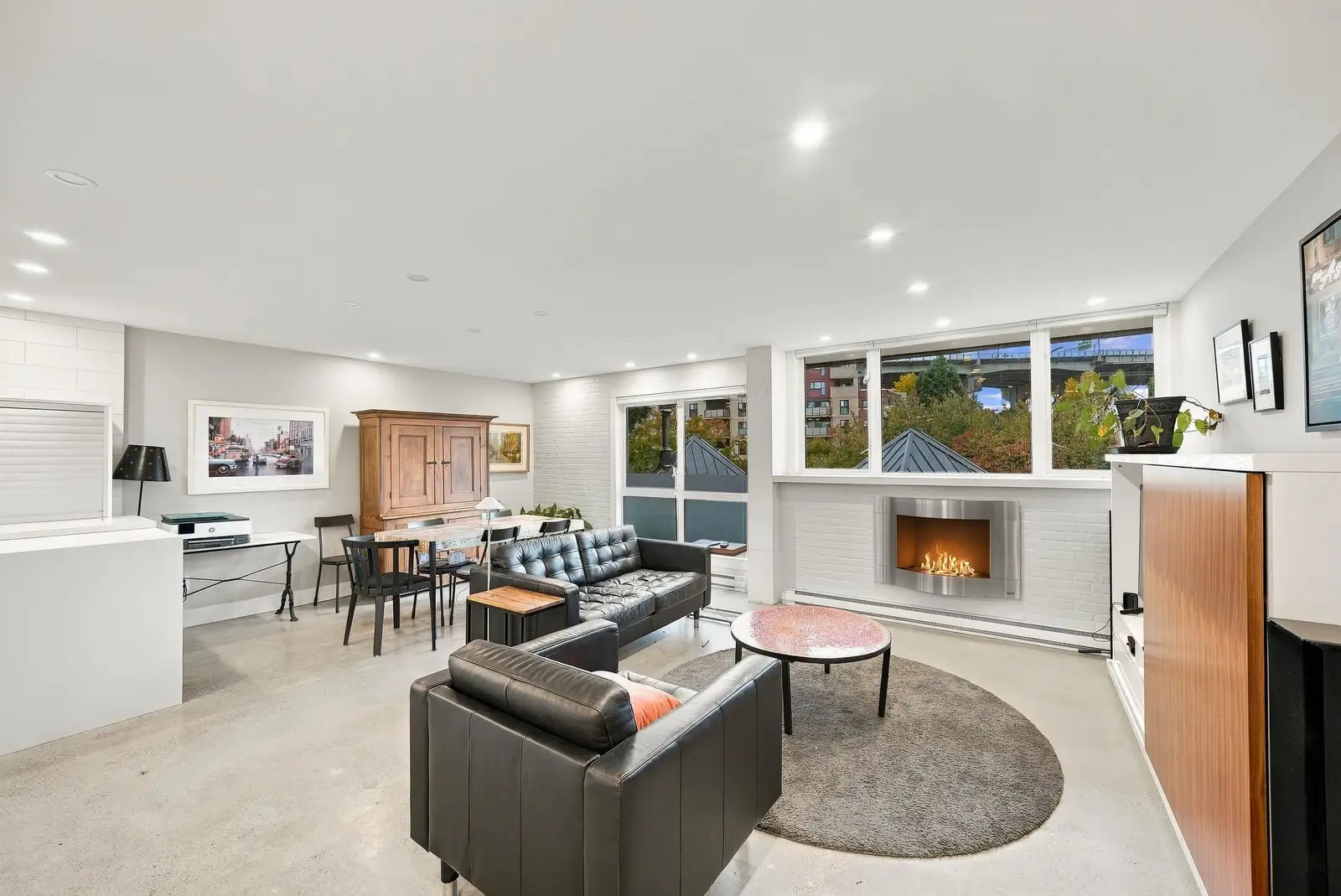 205 1477 FOUNTAIN WAY, Vancouver BC V6H 3W9