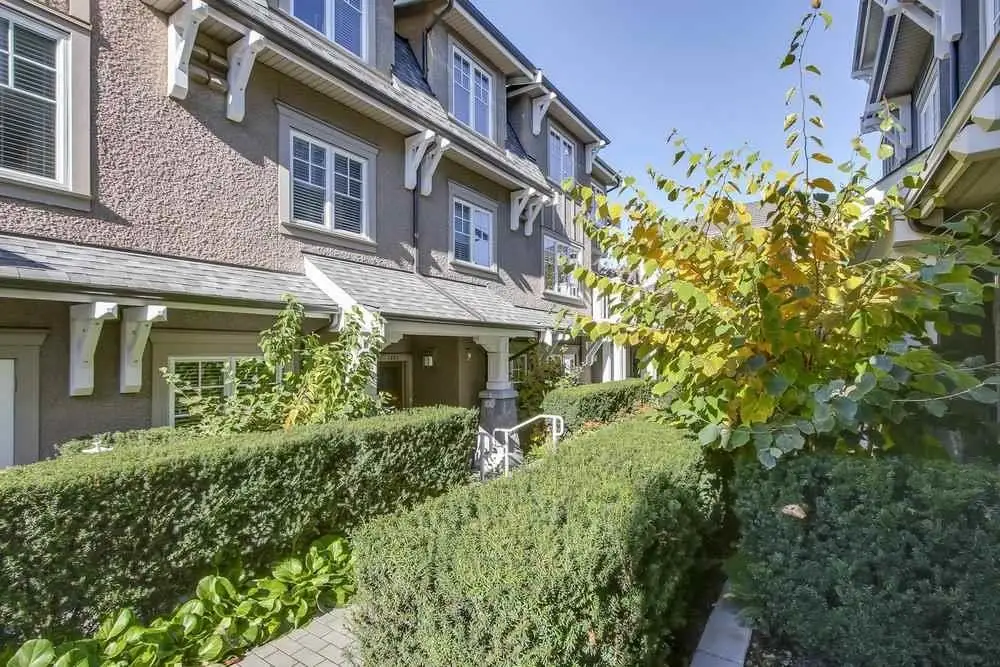 1493 TILNEY MEWS, Vancouver BC V6P 0B1