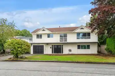 10864 SPRINGMONT GATE, Richmond BC V7E 1Y4