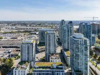 2003 455 SW MARINE DRIVE, Vancouver BC V5X 0H3