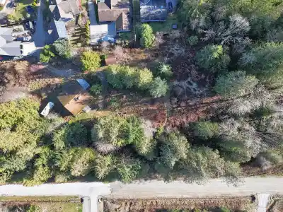 6377 N GALE AVENUE, Sechelt BC V7Z 0P7