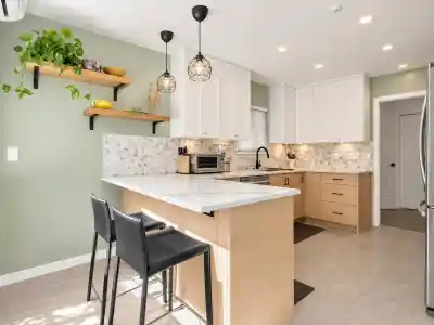 2803 ST. CATHERINES STREET, Vancouver BC V5T 4R7