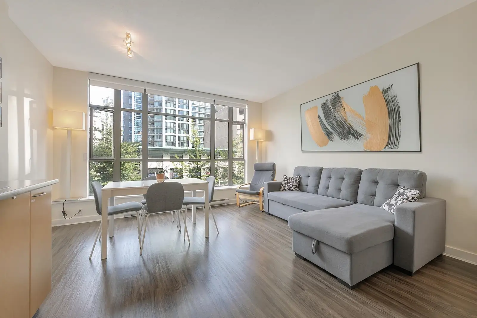 307 1249 GRANVILLE STREET, Vancouver BC V6Z 1M5