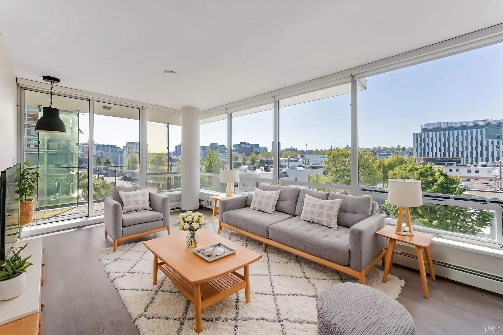 602 1783 MANITOBA STREET, Vancouver BC V5Y 0K1