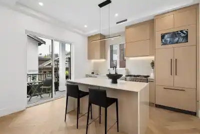 1 3637 E 46TH AVENUE, Vancouver BC V5S 1B7