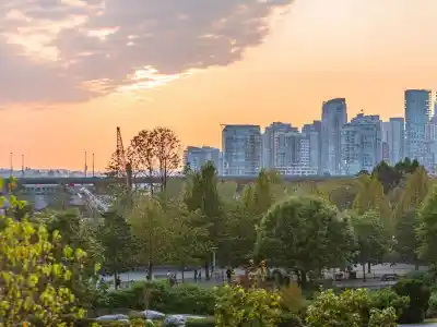 404 1616 COLUMBIA STREET, Vancouver BC V5Y 0B7