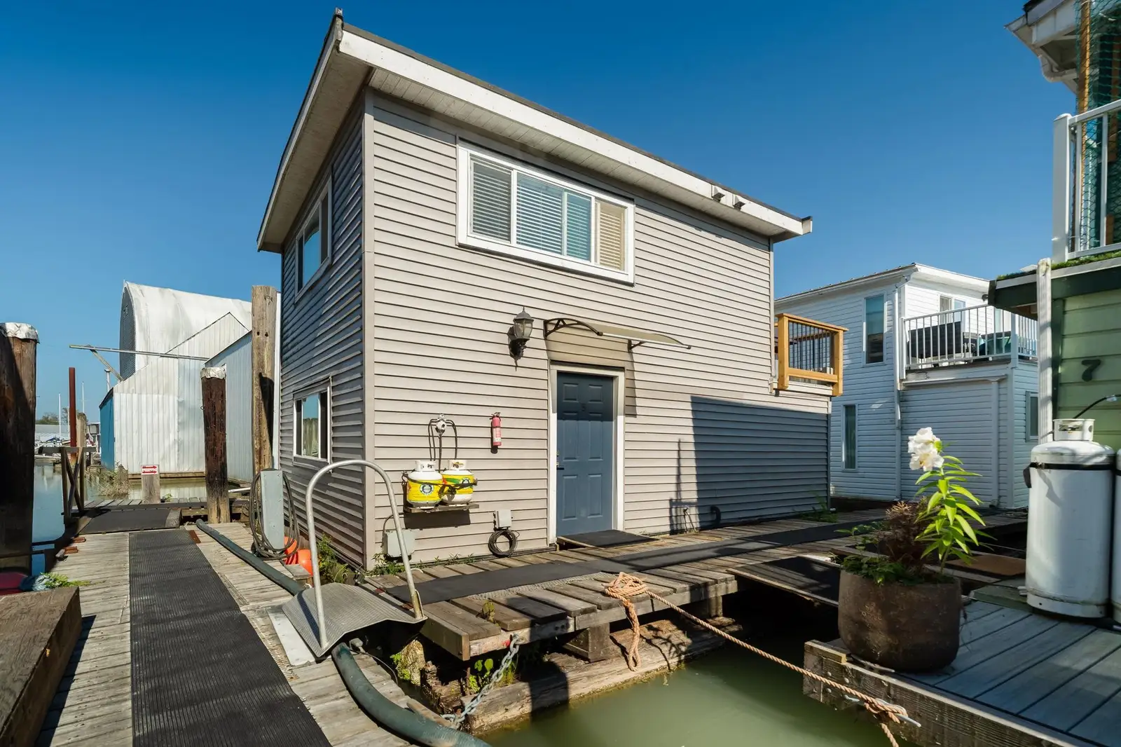 5 23080 DYKE ROAD, Richmond BC V6V 1E1
