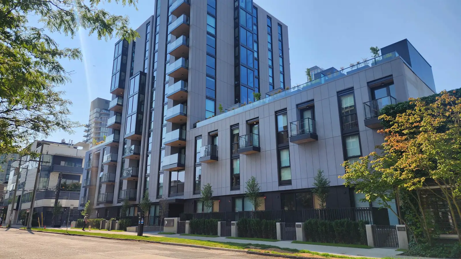 801 1530 W 6TH AVENUE, Vancouver BC V6J 0J9