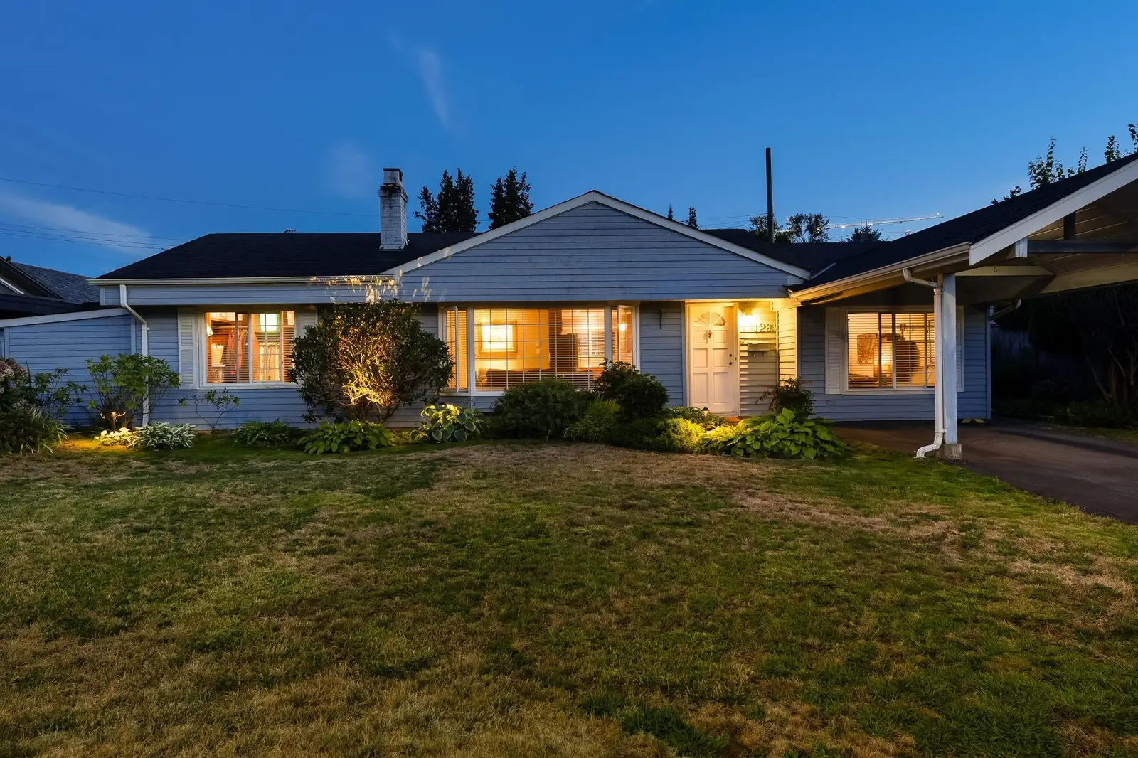 1283 PINEWOOD CRESCENT, North Vancouver BC V7P 1G1